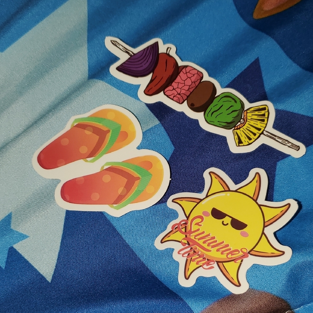 🌈FREE W/BUNDLE🌈 Set Of 3 Summer Fun Stickers